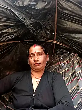 Snapshot of Hot_bhi38 chatting on 01/18/26, 08:18 Hot bhi38 online show from 01/18/26, 08:18