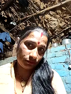 Snapshot of Hot_bhi38 chatting on 02/08/26, 09:40 Hot bhi38 online show from 02/08/26, 09:40