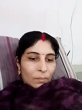 Hot ree85 online show from 04/30/26, 10:32