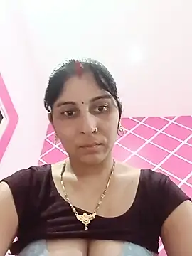 Snapshot of Hot_ree85 chatting on 07/08/26, 06:07 Hot ree85 online show from 07/08/26, 06:07