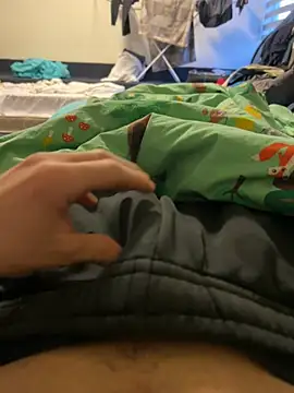 Snapshot of Majestik1 chatting on 01/17/26, 07:57 Majestik1 online show from 01/17/26, 07:57