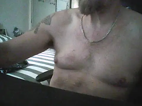 Snapshot of loudandproud chatting on 02/06/26, 05:23 loudandproud online show from 02/06/26, 05:23