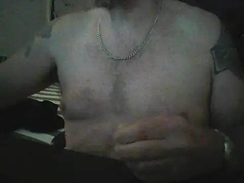 Snapshot of loudandproud chatting on 02/13/26, 05:36 loudandproud online show from 02/13/26, 05:36