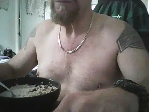 Snapshot of loudandproud chatting on 04/06/26, 03:48 loudandproud online show from 04/06/26, 03:48