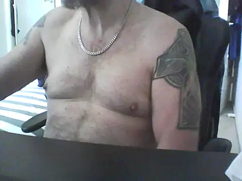 Snapshot of loudandproud chatting on 05/07/26, 12:49 loudandproud online show from 05/07/26, 12:49