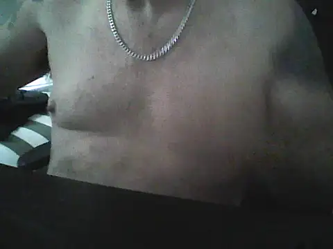 Snapshot of loudandproud chatting on 05/28/26, 02:53 loudandproud online show from 05/28/26, 02:53
