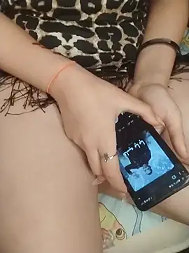 Snapshot of toty0007 chatting on 02/06/26, 04:32 toty0007 online show from 02/06/26, 04:32