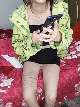 Snapshot of toty0007 chatting on 02/25/26, 09:46 toty0007 online show from 02/25/26, 09:46