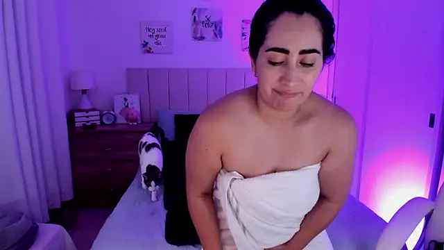 KiimDesire online show from 04/14/26, 03:01