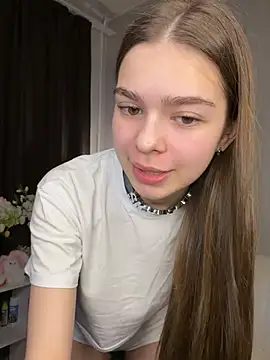 SkylineBliss online show from 05/30/26, 04:20