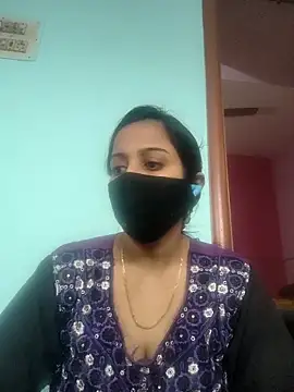 Snapshot of Tamilfathi chatting on 01/08/26, 05:32 Tamilfathi online show from 01/08/26, 05:32