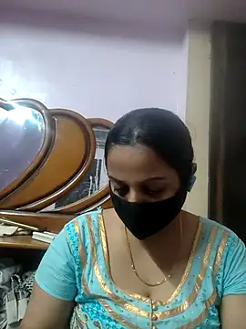 Snapshot of Tamilfathi chatting on 01/18/26, 03:05 Tamilfathi online show from 01/18/26, 03:05
