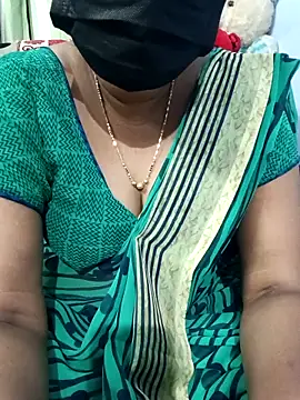 Tinarosy13 online show from 03/18/26, 06:22