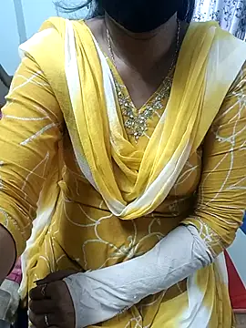 Snapshot of Flora_Telugu chatting on 02/28/26, 09:54 Flora Telugu online show from 02/28/26, 09:54