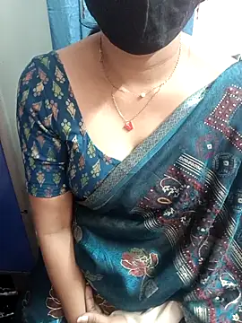 Snapshot of Flora_Telugu chatting on 03/04/26, 05:08 Flora Telugu online show from 03/04/26, 05:08