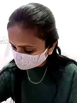 Snapshot of ammulu_sexy chatting on 01/11/26, 02:22 ammulu sexy online show from 01/11/26, 02:22