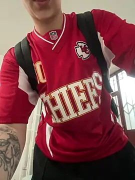 Snapshot of ravenryx chatting on 03/07/26, 03:31 ravenryx online show from 03/07/26, 03:31