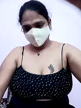 Snapshot of Ammu14399 chatting on 01/17/26, 07:35 Ammu14399 online show from 01/17/26, 07:35