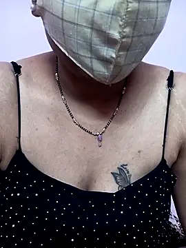 Snapshot of Ammu14399 chatting on 02/13/26, 05:31 Ammu14399 online show from 02/13/26, 05:31