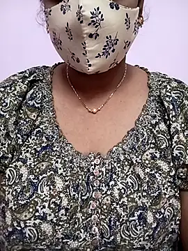 Snapshot of Ammu14399 chatting on 03/08/26, 05:11 Ammu14399 online show from 03/08/26, 05:11