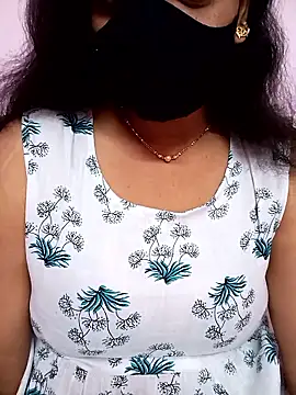 Snapshot of Ammu14399 chatting on 03/12/26, 08:09 Ammu14399 online show from 03/12/26, 08:09