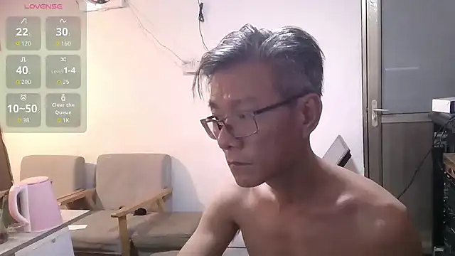 Snapshot of me-great chatting on 02/06/26, 12:30 me-great online show from 02/06/26, 12:30