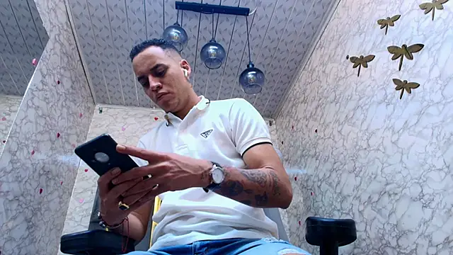 Snapshot of Brent_Storne chatting on 02/18/26, 03:35 Brent Storne online show from 02/18/26, 03:35