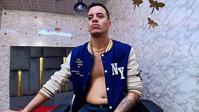 Snapshot of Brent_Storne chatting on 02/25/26, 04:44 Brent Storne online show from 02/25/26, 04:44