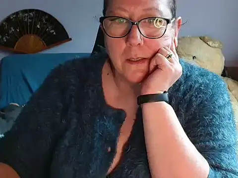 xmyriamx online show from 02/21/26, 10:27