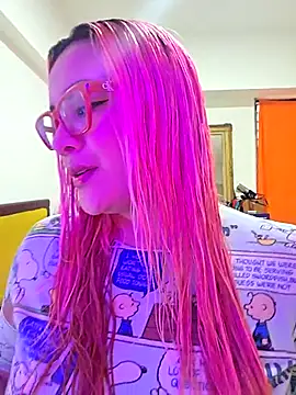 Snapshot of Nova-Satela chatting on 01/09/26, 05:48 Nova-Satela online show from 01/09/26, 05:48