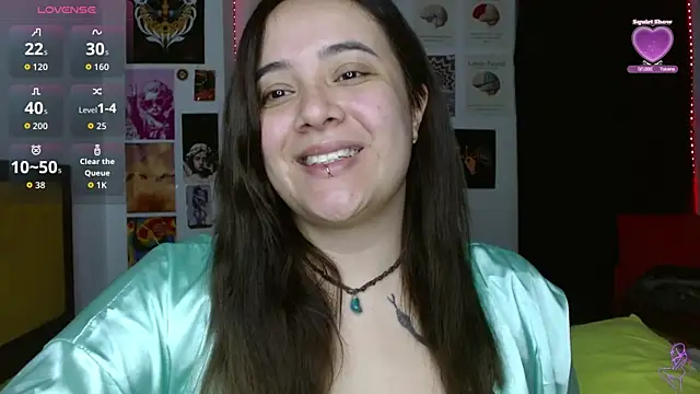 Snapshot of Nova-Satela chatting on 05/25/26, 12:33 Nova-Satela online show from 05/25/26, 12:33