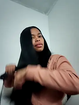 Snapshot of shenna_brunette chatting on 01/06/26, 01:37 shenna brunette online show from 01/06/26, 01:37