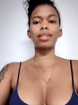 Snapshot of shenna_brunette chatting on 02/28/26, 06:42 shenna brunette online show from 02/28/26, 06:42