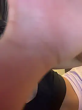 Snapshot of Eve_Ritz chatting on 02/20/26, 06:26 Eve Ritz online show from 02/20/26, 06:26