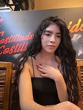 Snapshot of dani_bela chatting on 02/18/26, 11:01 dani bela online show from 02/18/26, 11:01