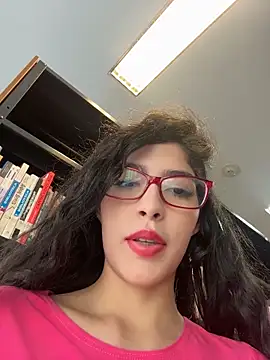 dani bela online show from 05/05/26, 10:29