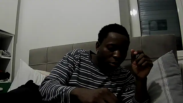 Snapshot of Bigchocco chatting on 03/13/26, 02:29 Bigchocco online show from 03/13/26, 02:29