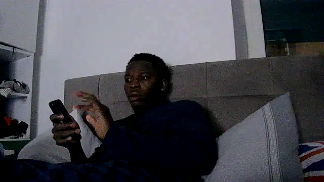 Snapshot of Bigchocco chatting on 03/13/26, 10:27 Bigchocco online show from 03/13/26, 10:27