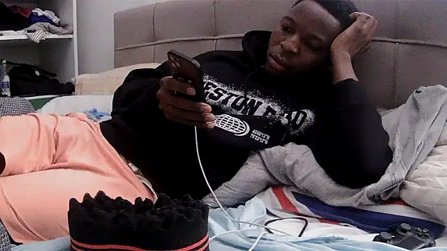 Snapshot of Bigchocco chatting on 03/29/26, 11:54 Bigchocco online show from 03/29/26, 11:54