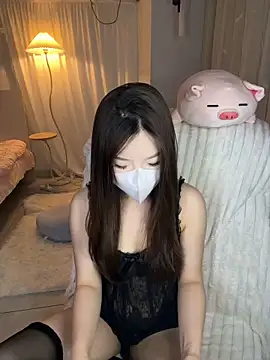  xiaoxinxin  online show from 05/12/26, 01:19