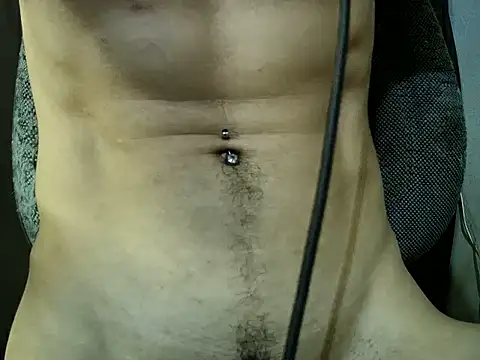 Snapshot of Luciano_Pimentel chatting on 03/23/26, 12:42 Luciano Pimentel online show from 03/23/26, 12:42