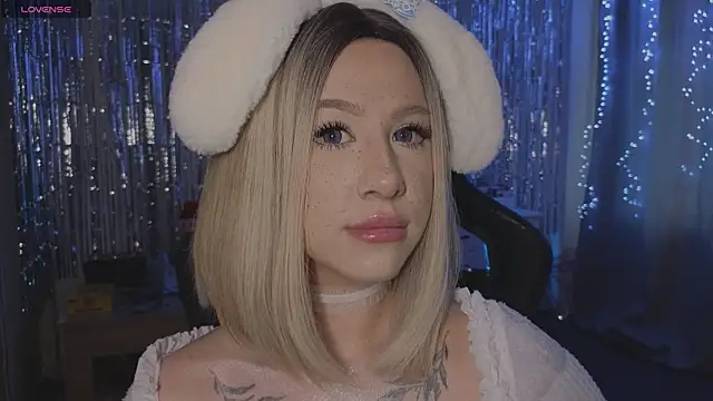 Necucubi02 online show from 01/10/26, 05:53