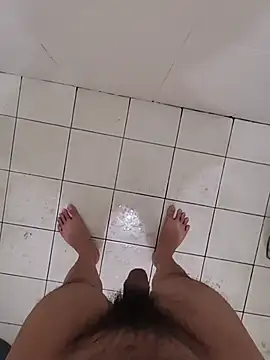 Snapshot of Johnlim880 chatting on 01/07/26, 05:37 Johnlim880 online show from 01/07/26, 05:37