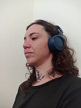 Dirty Pink online show from 02/02/26, 09:52