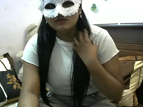 Snapshot of KiaraDoll002 chatting on 03/23/26, 05:06 KiaraDoll002 online show from 03/23/26, 05:06