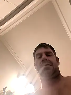 Snapshot of RyanTow06011148 chatting on 03/16/26, 05:44 RyanTow06011148 online show from 03/16/26, 05:44