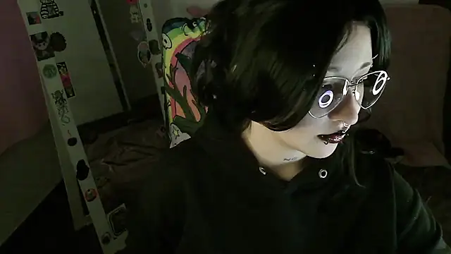 Snapshot of Aoidandelion chatting on 01/08/26, 11:18 Aoidandelion online show from 01/08/26, 11:18