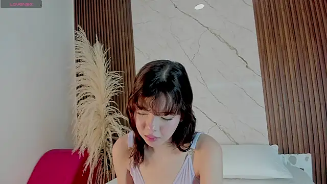Snapshot of diana_santy chatting on 06/26/26, 11:25 diana santy online show from 06/26/26, 11:25