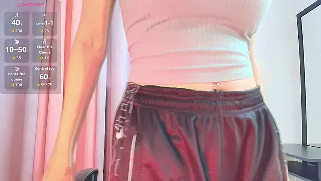 Snapshot of saray_reesee chatting on 02/09/26, 08:02 saray reesee online show from 02/09/26, 08:02