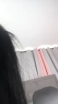 Snapshot of saray_reesee chatting on 03/09/26, 08:02 saray reesee online show from 03/09/26, 08:02